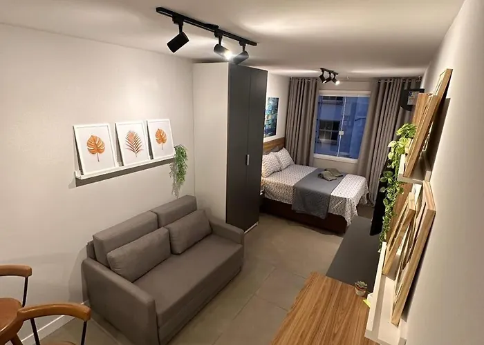 2 Mim Santa Casa Ufrgs Estacionamento Gratis Apartment *