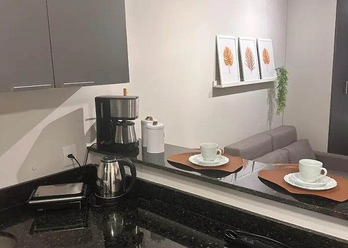 2 Mim Santa Casa Ufrgs Estacionamento Gratis Apartment *